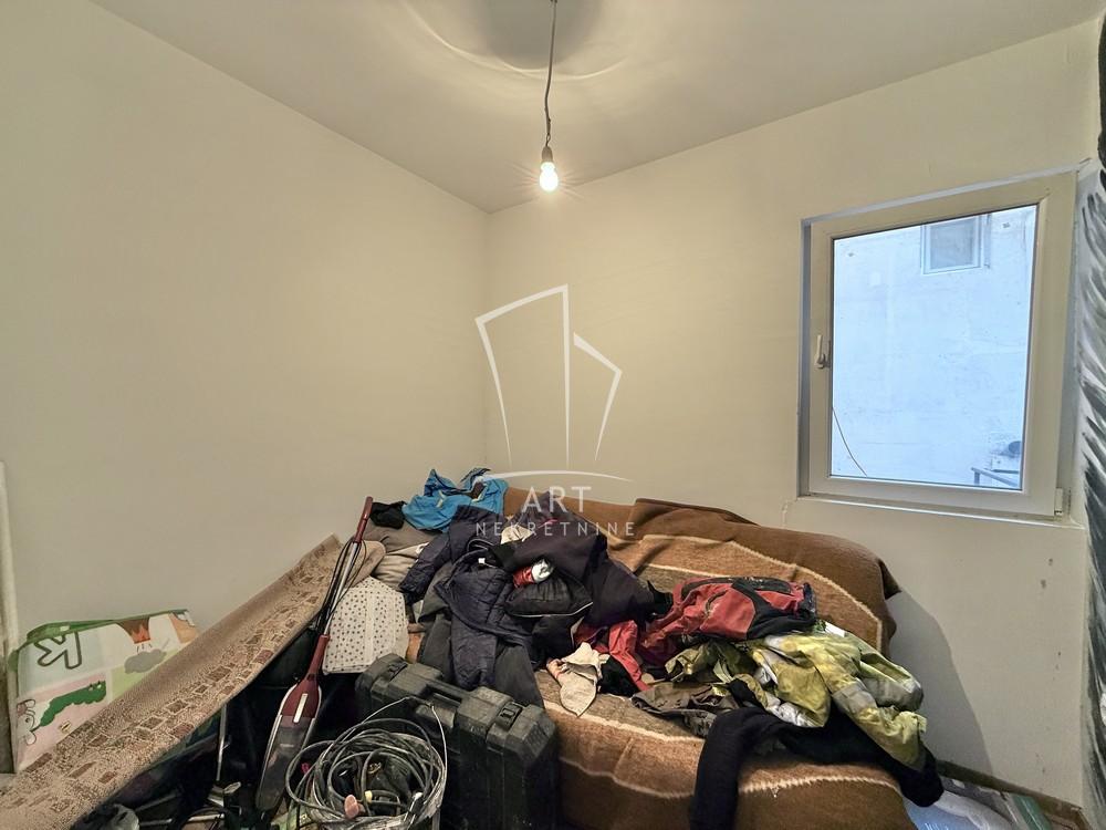 Slika 11 - Vladimira Rolovića, Trosoban stan na prodaju, 45m2, 85.000€