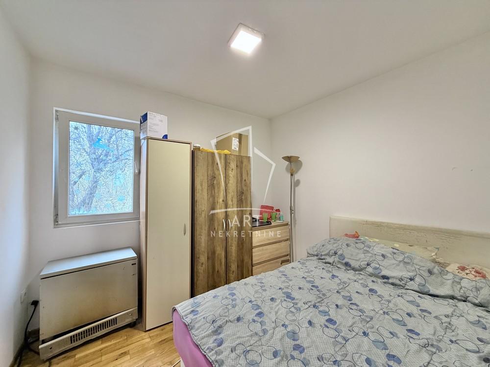 Slika 7 - Vladimira Rolovića, Trosoban stan na prodaju, 45m2, 85.000€