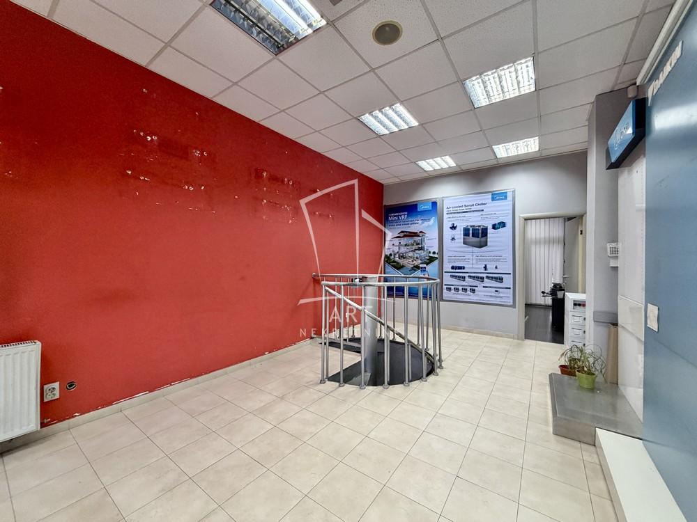 Slika 5 - Bulevar Arsenija Čarnojevića,  Lokal za izdavanje, 109m2, 2.400€