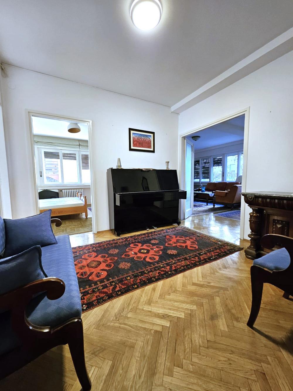 Slika 3 - Požarevačka, Četvorosoban stan za izdavanje, 143m2, 1.600€