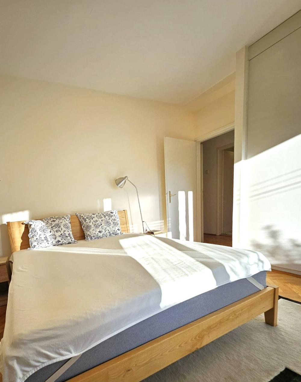 Slika 10 - Požarevačka, Četvorosoban stan za izdavanje, 143m2, 1.600€