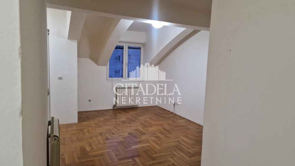 Slika 4 - Matice Srpske, Jednoiposoban stan na prodaju, 39m2, 99.500€