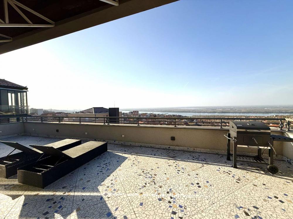 Slika 8 - Zore Drempetić, Trosoban stan za izdavanje, 160m2, 1.250€