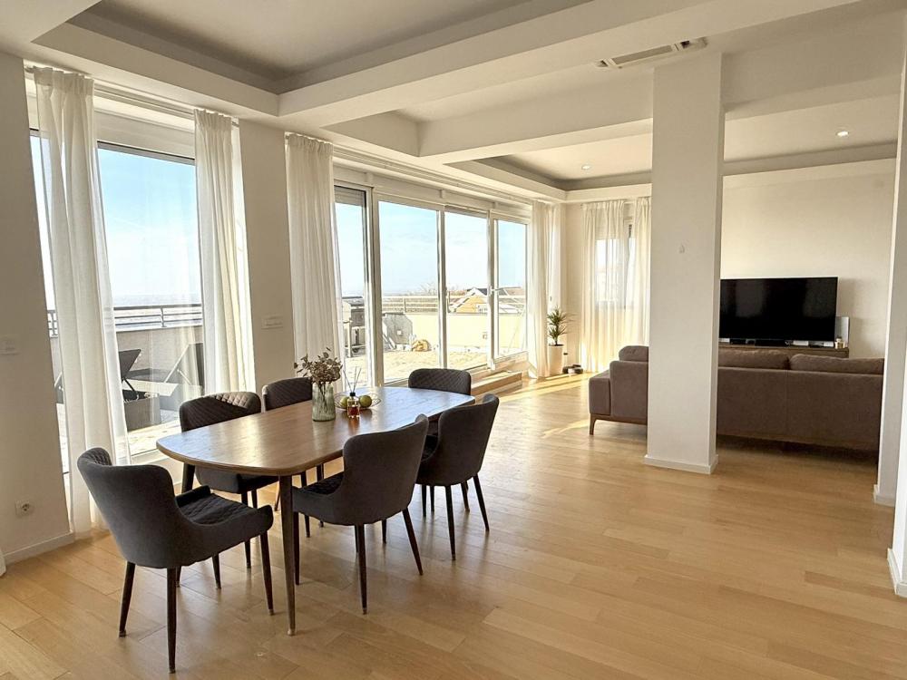 Slika 3 - Zore Drempetić, Trosoban stan za izdavanje, 160m2, 1.250€