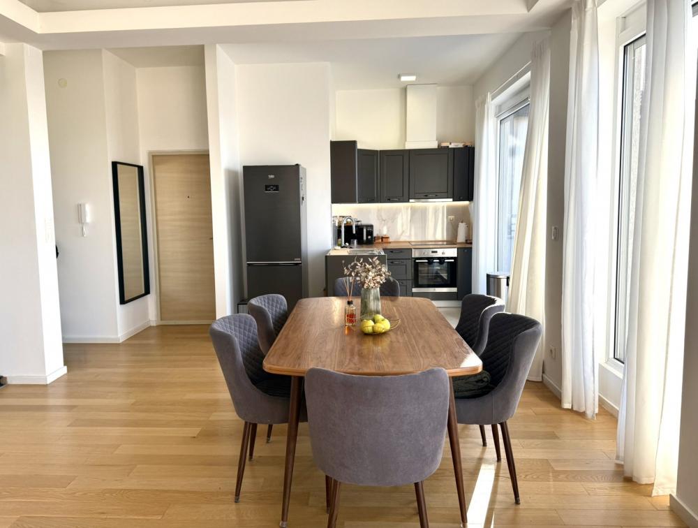 Slika 6 - Zore Drempetić, Trosoban stan za izdavanje, 160m2, 1.250€