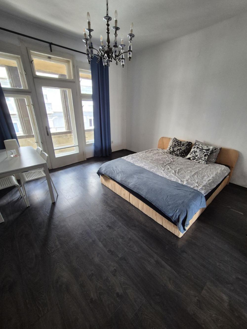 Slika 5 - Lomina, Četvorosoban stan za izdavanje, 120m2, 800€