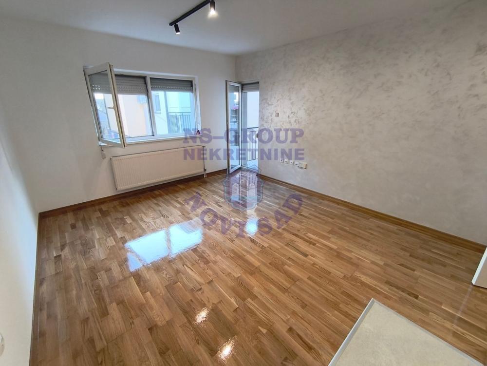 Glavna slika -Četvorosoban stan na prodaju, 68m2, 133.950€