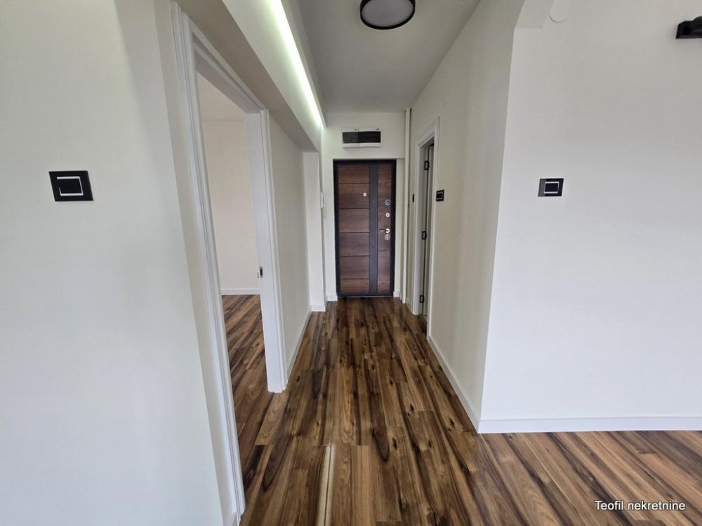 Slika 4 - Sime Igumanova, Trosoban stan na prodaju, 75m2, 298.900€