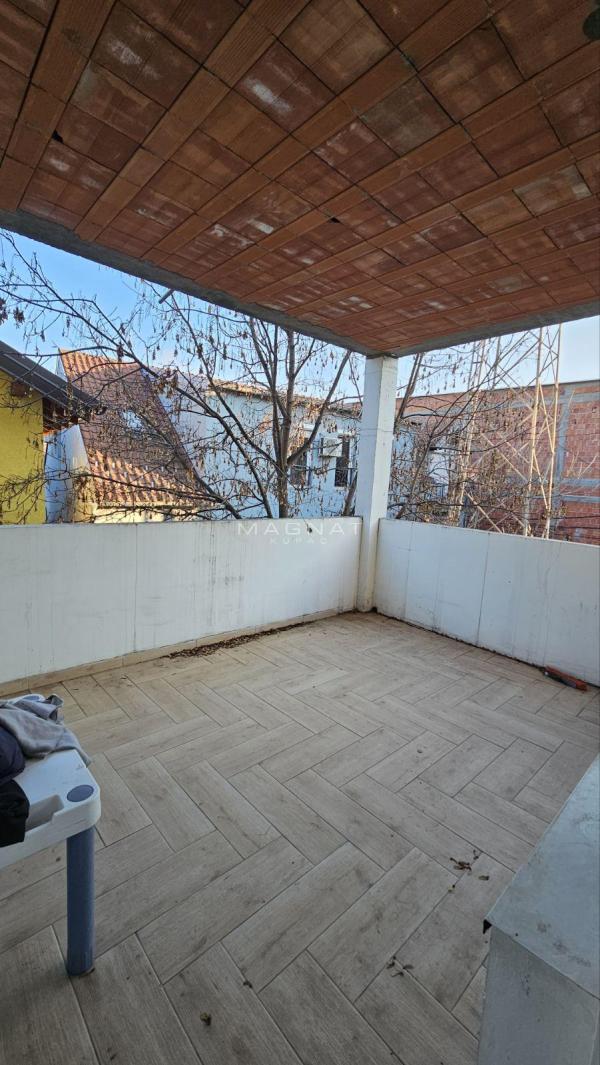 Slika 9 - Slikarska ulica, Četvorosoban stan za izdavanje, 130m2, 1.000€