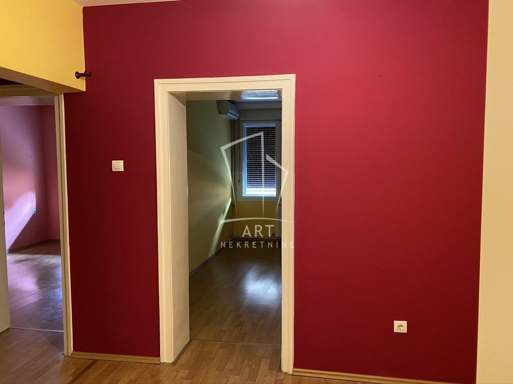 Slika 2 - Deligradska, Dvosoban stan za izdavanje, 67m2, 600€