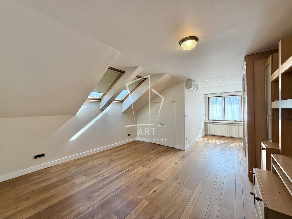 Slika 9 - Beogradskog bataljona,  Kuća za izdavanje, 383m2, 4.000€