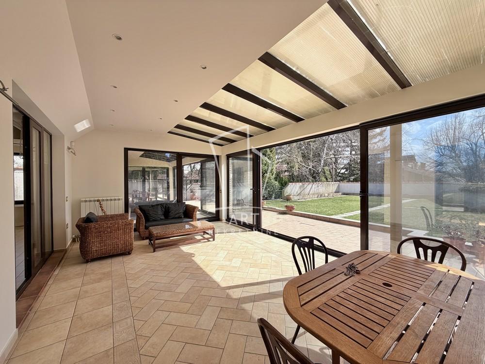 Slika 5 - Beogradskog bataljona,  Kuća za izdavanje, 383m2, 4.000€