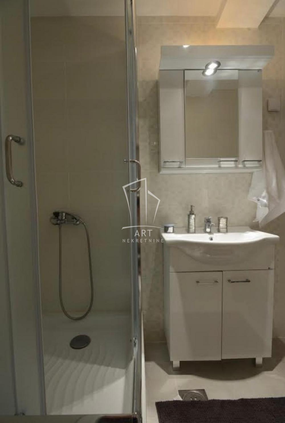 Slika 5 - Skadarska, Jednoiposoban stan na prodaju, 35m2, 269.000€