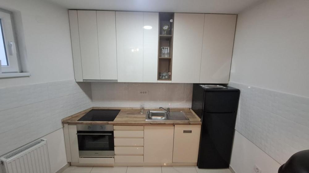 Slika 5 - Jednoiposoban stan za izdavanje, 43m2, 500€