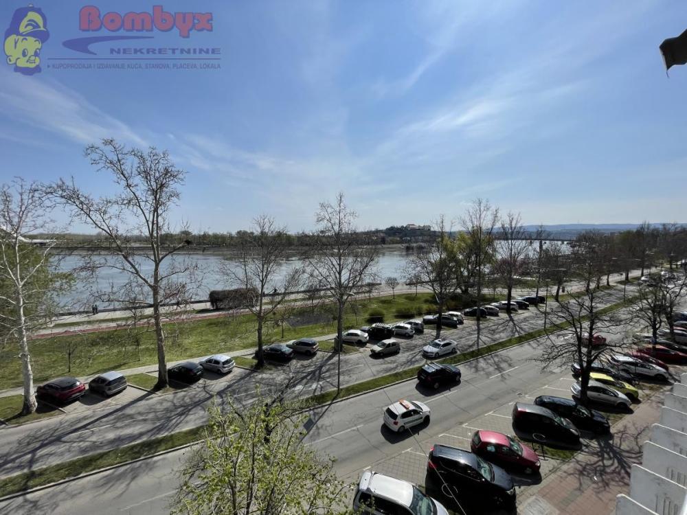 Glavna slika -Trosoban stan na prodaju, 71m2, 257.500€