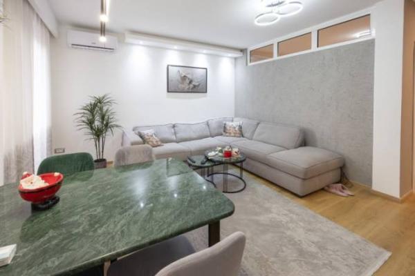 Glavna slika -Južni bulevar, Trosoban stan na prodaju, 60m2, 255.000€