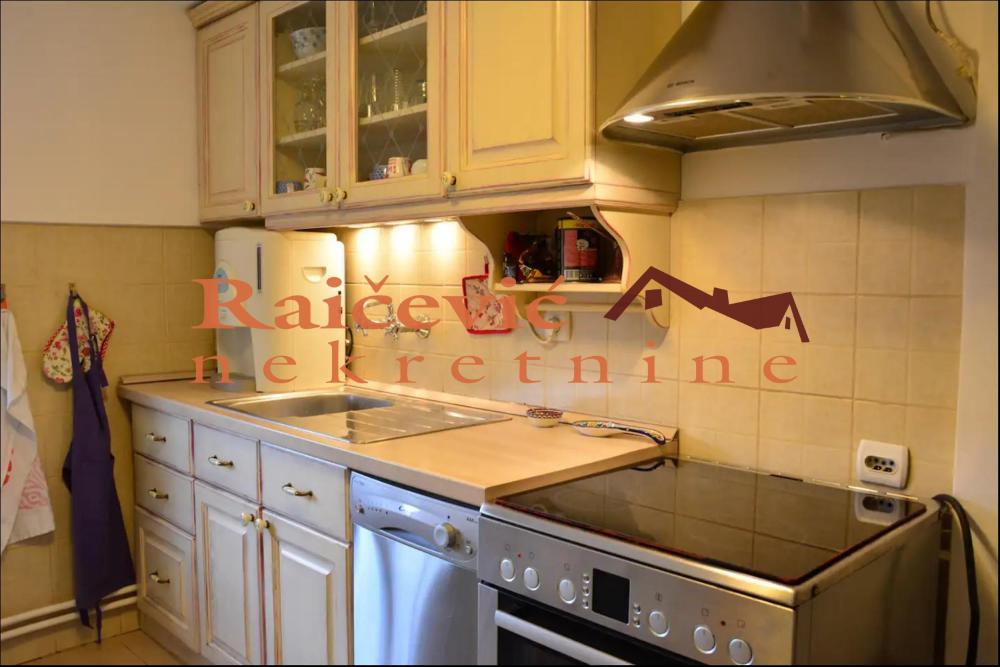 Slika 11 - Topolska, Trosoban stan na prodaju, 82m2, 320.000€