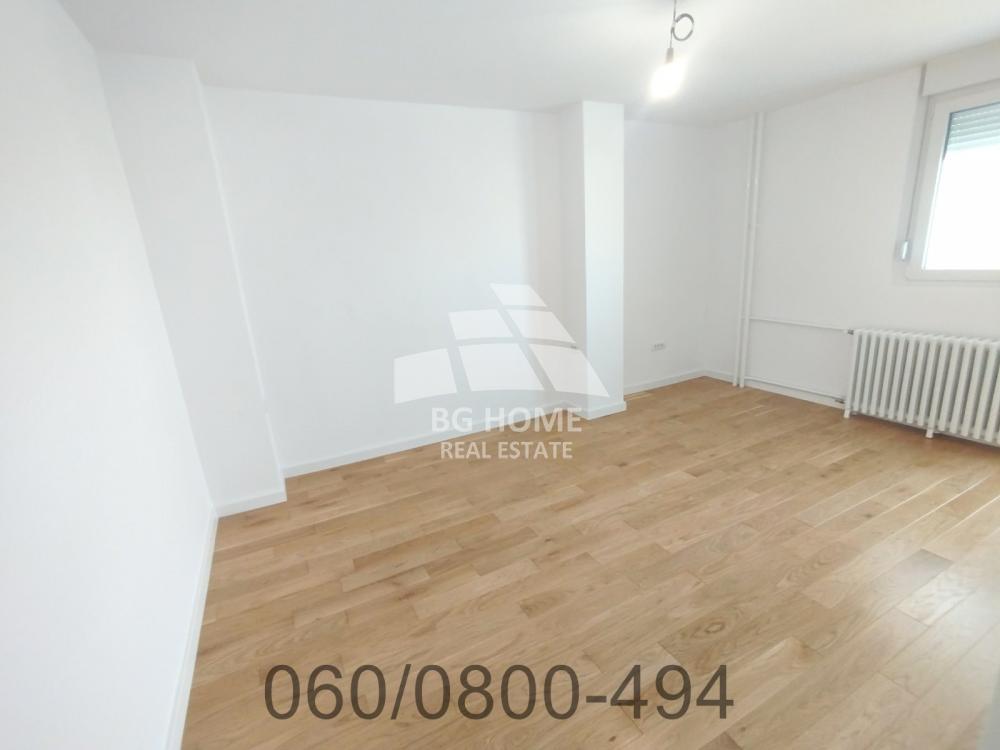 Slika 7 - Bulevar Arsenija Čarnojevića, Četvorosoban stan na prodaju, 95m2, 325.000€