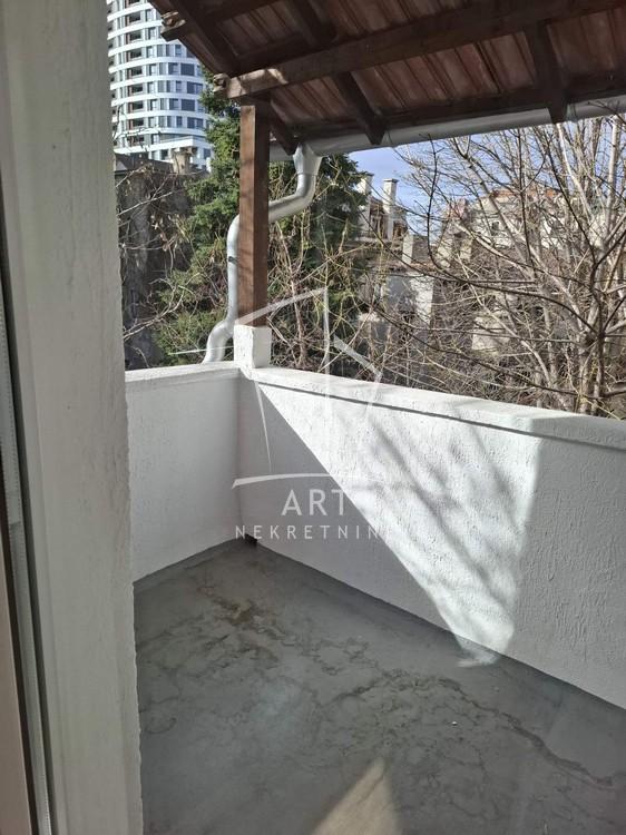 Slika 8 - Kneza Miloša, Troiposoban stan za izdavanje, 85m2, 1.000€