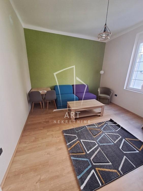 Glavna slika -Jug Bogdanova, Jednosoban stan za izdavanje, 25m2, 450€