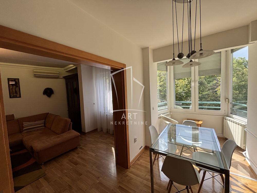 Slika 1 - Pjarona de Mondezira, Trosoban stan za izdavanje, 77m2, 1.250€
