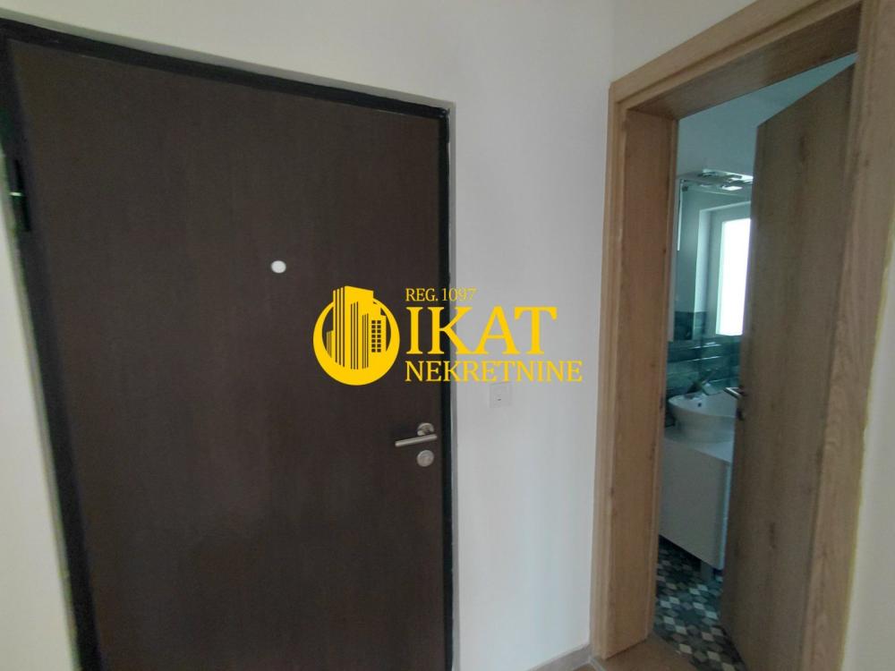 Slika 6 - Severni bulevar, Četvorosoban stan na prodaju, 74m2, 224.000€