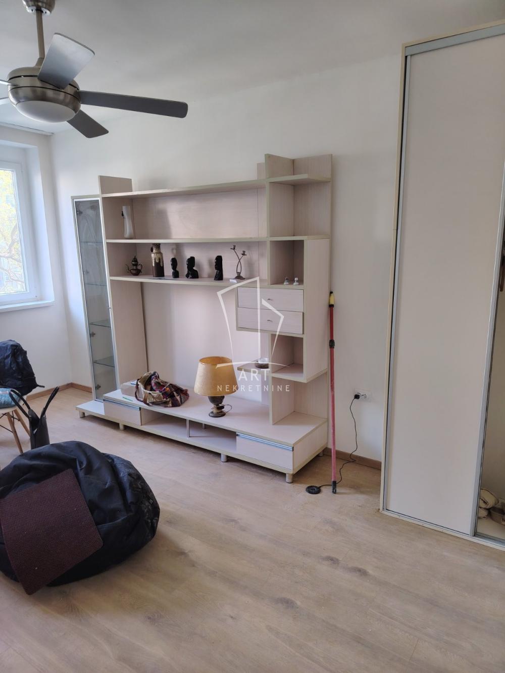 Slika 1 - Dalmatinska, Jednosoban stan za izdavanje, 34m2, 550€