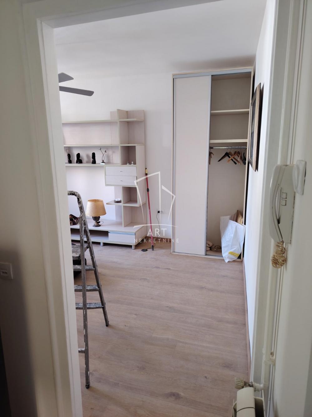 Slika 7 - Dalmatinska, Jednosoban stan za izdavanje, 34m2, 550€