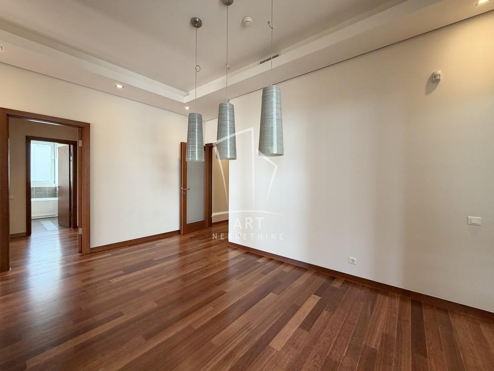 Slika 2 - Flore Sends, Petosoban stan za izdavanje, 162m2, 2.500€