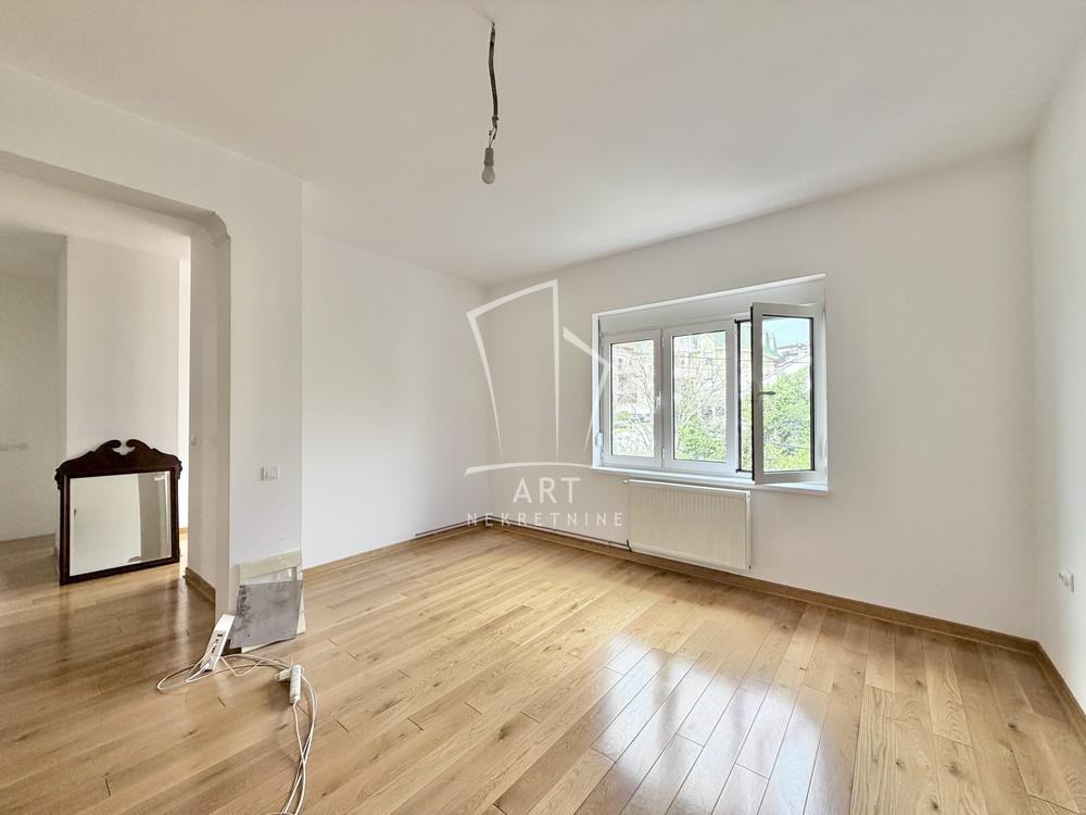 Slika 11 - Čedomilja M. Todorovića,  Kuća na prodaju, 612m2, 1.100.000€