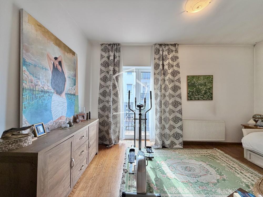 Slika 8 - Čedomilja M. Todorovića,  Kuća na prodaju, 612m2, 1.100.000€