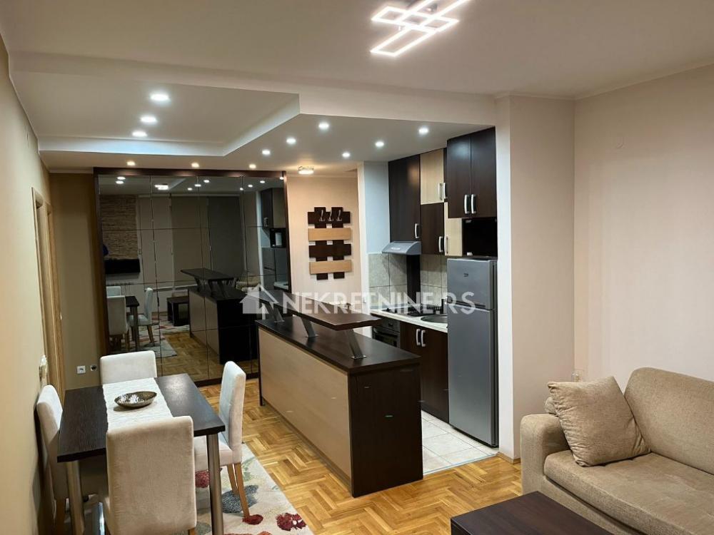 Slika 2 - Jovanke Radaković, Trosoban stan za izdavanje, 53m2, 600€