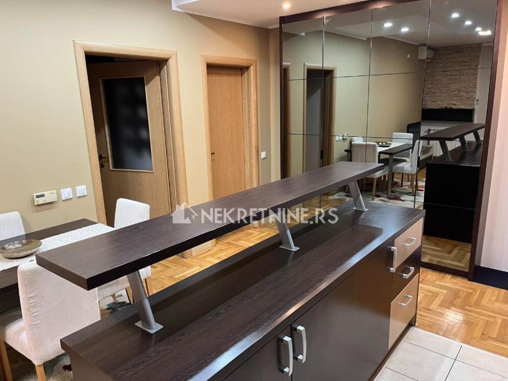 Slika 5 - Jovanke Radaković, Trosoban stan za izdavanje, 53m2, 600€