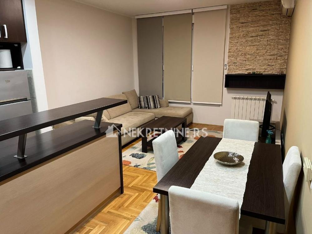 Glavna slika -Jovanke Radaković, Trosoban stan za izdavanje, 53m2, 600€
