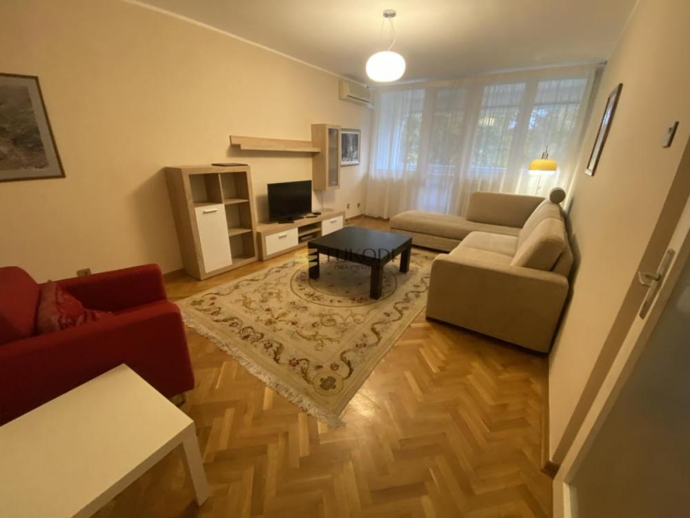 Slika 2 - Trosoban stan za izdavanje, 78m2, 900€