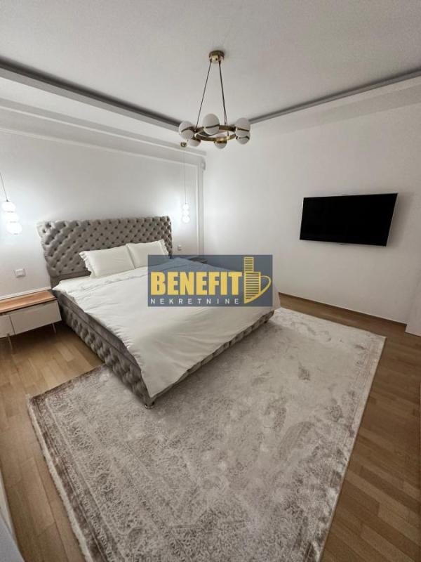 Slika 7 - Četvorosoban stan za izdavanje, 115m2, 2.500€