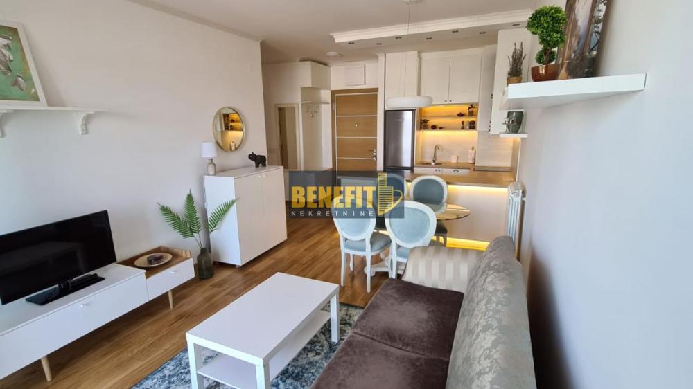 Slika 2 - Dvosoban stan za izdavanje, 46m2, 700€