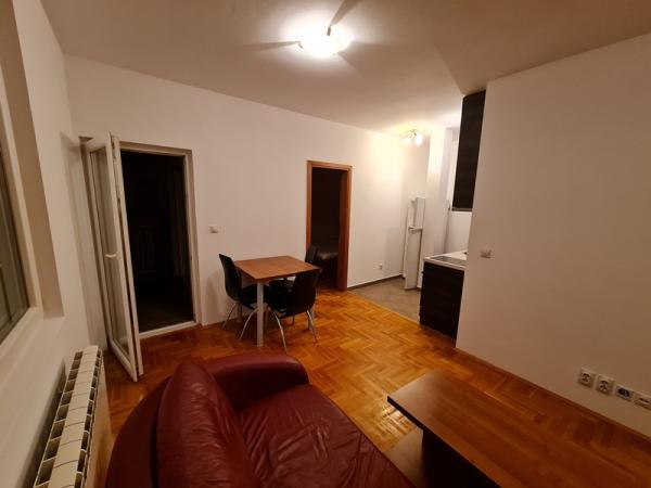 Slika 3 - Surčinski put, Dvosoban stan na prodaju, 42m2, 87.000€