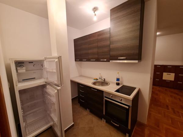 Slika 4 - Surčinski put, Dvosoban stan na prodaju, 42m2, 87.000€