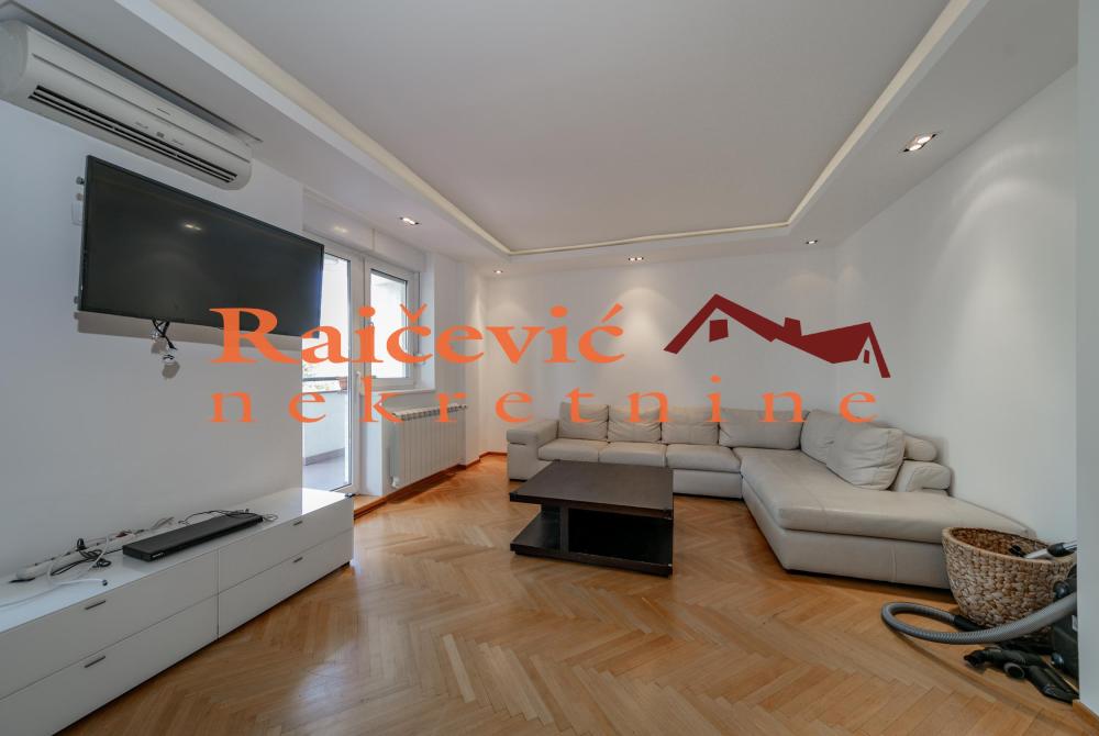 Slika 5 - Blagoja Parovica, Trosoban stan za izdavanje, 102m2, 1.450€