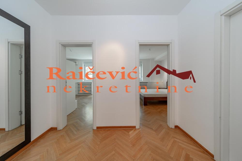 Slika 7 - Blagoja Parovica, Trosoban stan za izdavanje, 102m2, 1.450€