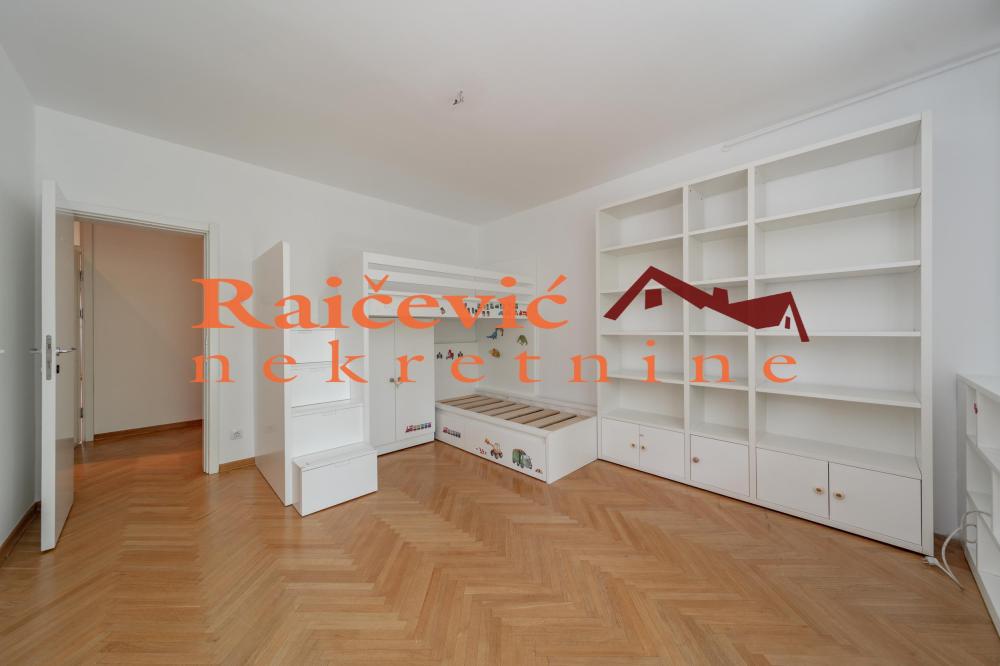 Slika 11 - Blagoja Parovica, Trosoban stan za izdavanje, 102m2, 1.450€