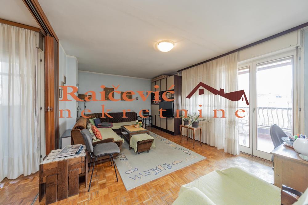 Slika 1 - Visokog Stevana, Četvorosoban stan na prodaju, 97m2, 375.000€