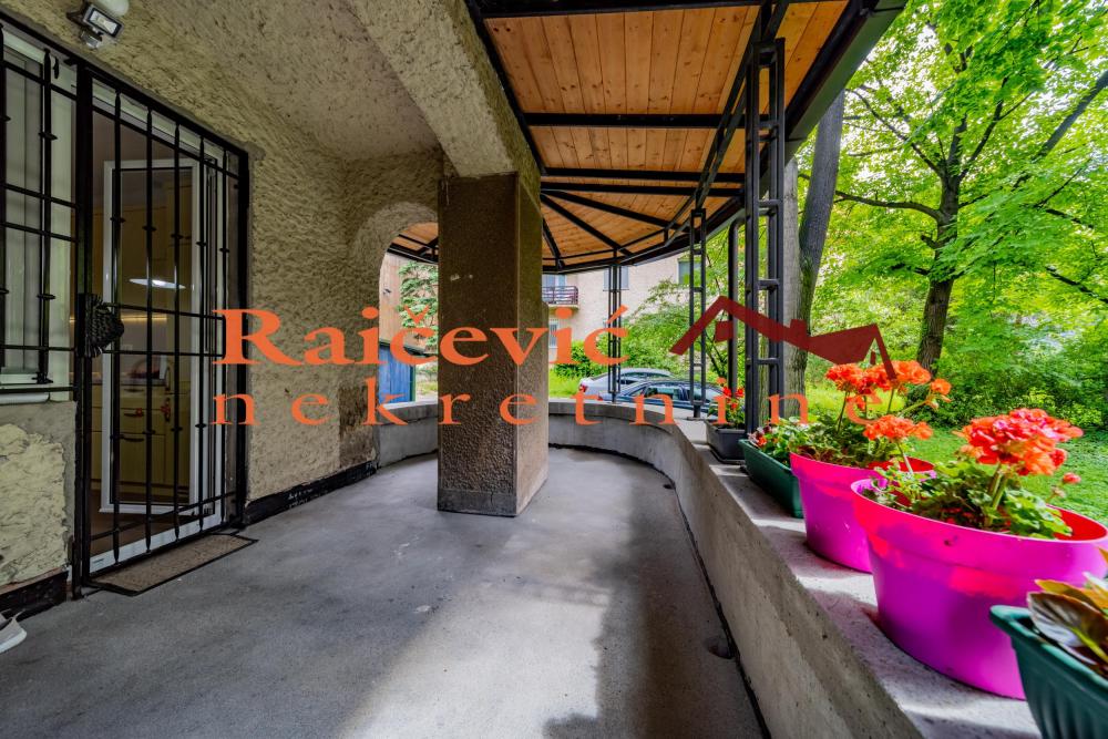 Slika 7 - Mihaila Avramovica, Trosoban stan na prodaju, 98m2, 415.000€