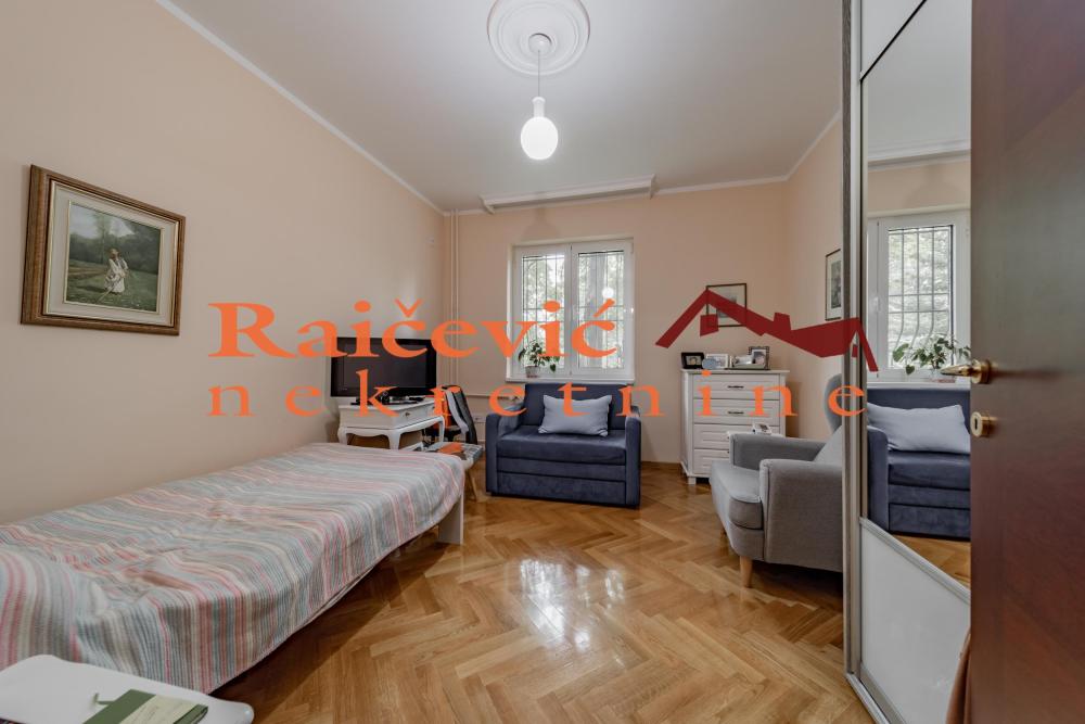 Slika 8 - Mihaila Avramovica, Trosoban stan na prodaju, 98m2, 415.000€