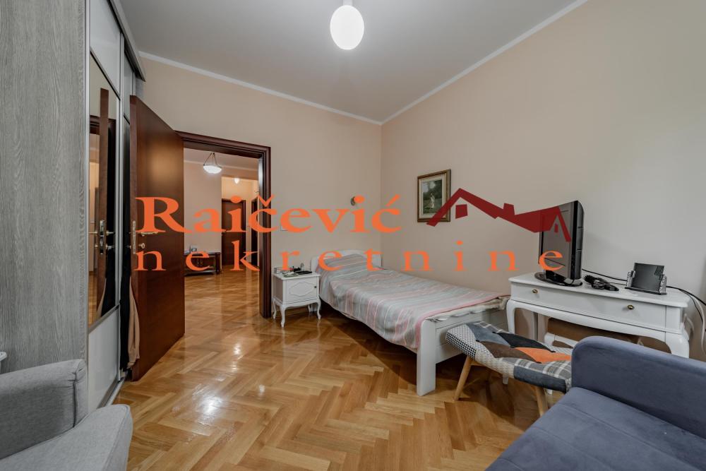 Slika 9 - Mihaila Avramovica, Trosoban stan na prodaju, 98m2, 415.000€