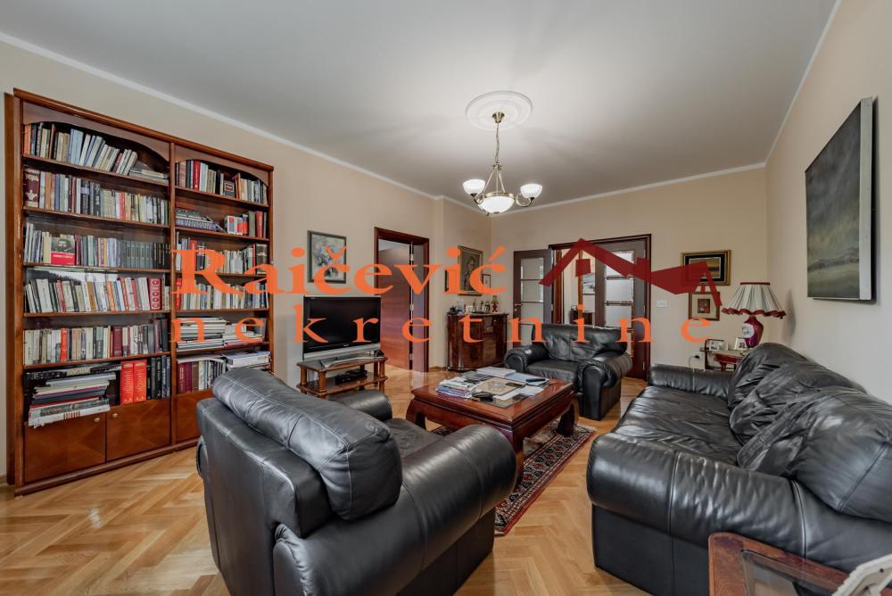 Glavna slika -Mihaila Avramovica, Trosoban stan na prodaju, 98m2, 415.000€