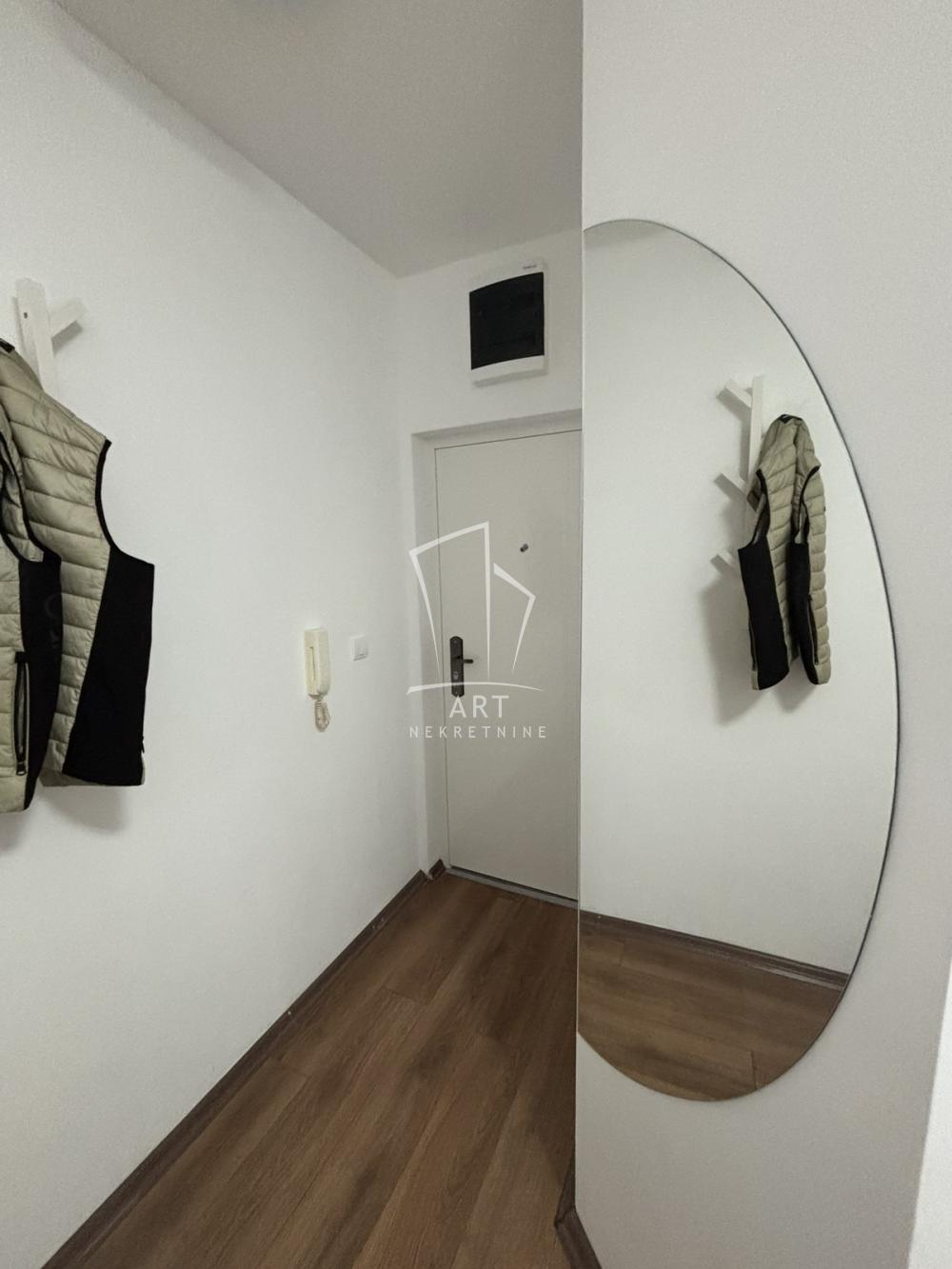 Slika 11 - Braće Jerković, Dvosoban stan za izdavanje, 42m2, 550€