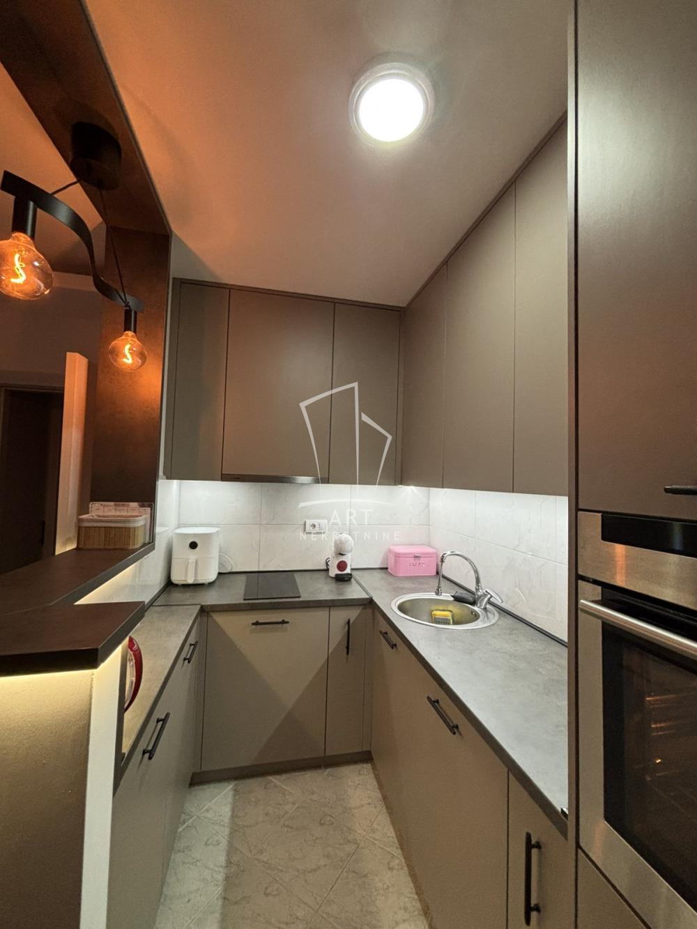 Slika 4 - Braće Jerković, Dvosoban stan za izdavanje, 42m2, 550€