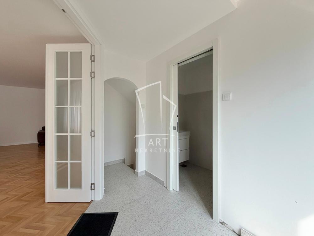 Slika 5 - Majora Branka Vukosavljevića, Trosoban stan za izdavanje, 94m2, 2.500€